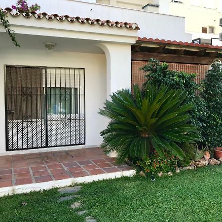 Apartamento Holidays On The Beach Torremolinos Exterior foto