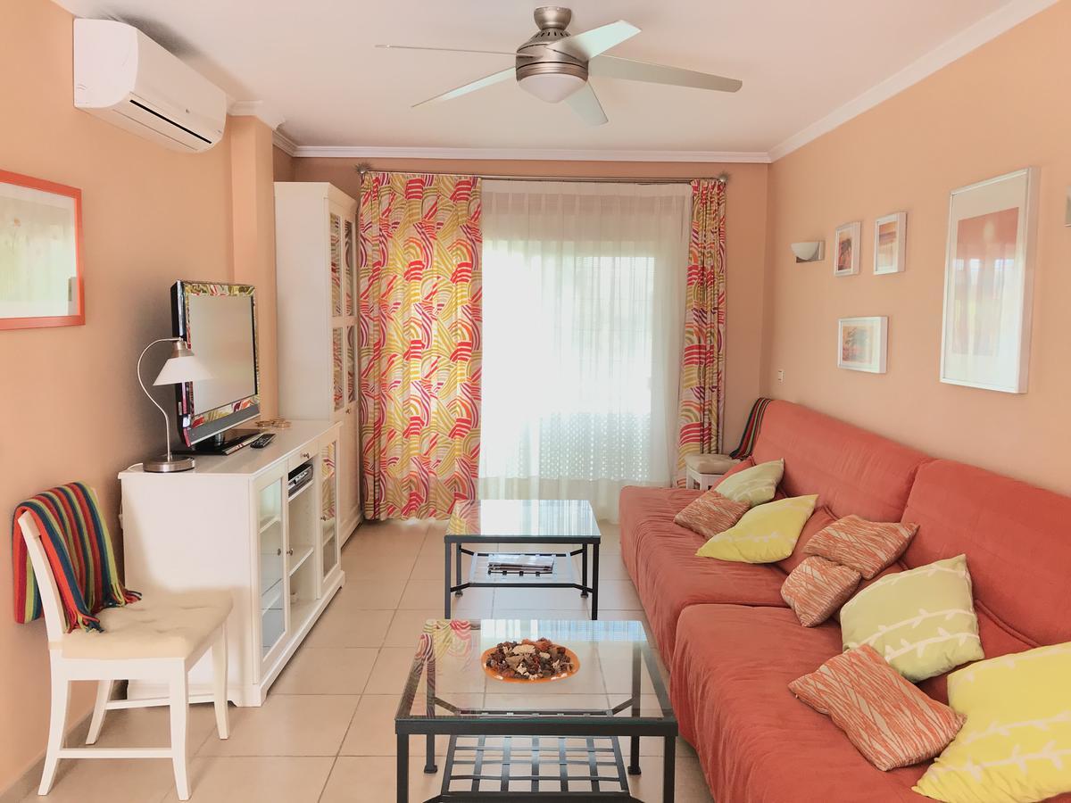 Apartamento Holidays On The Beach Torremolinos Exterior foto