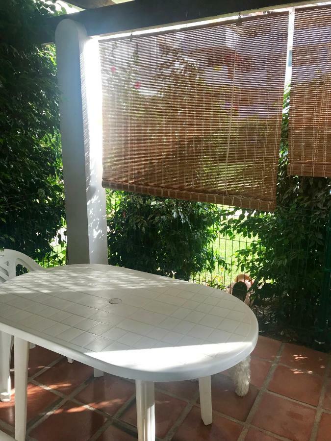 Apartamento Holidays On The Beach Torremolinos Exterior foto